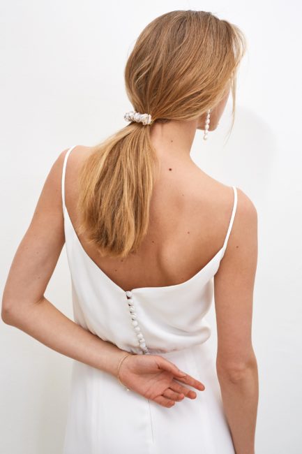 Daphne - Open back minimalist wedding dress