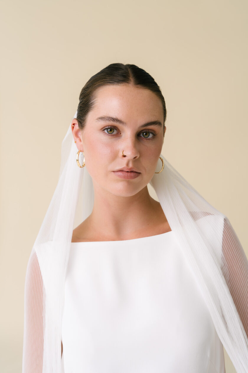 Iris - Artemis minimalist bridal pleated veil