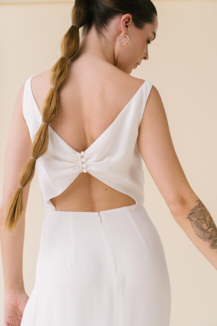 Lauren - Artemis minimalist silk brudekjole