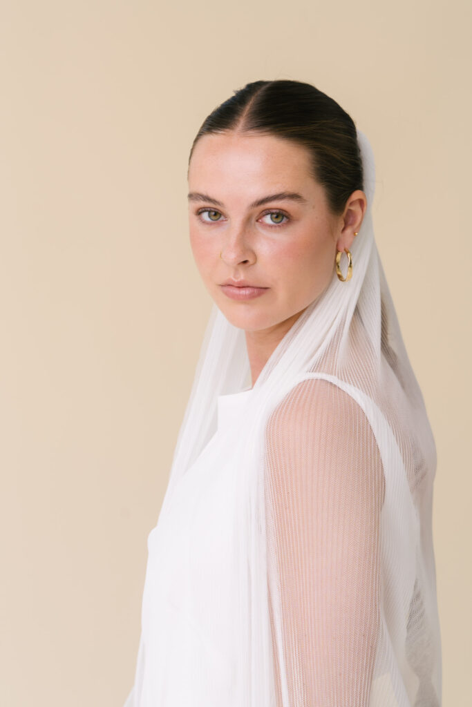 Artemis pleated veil